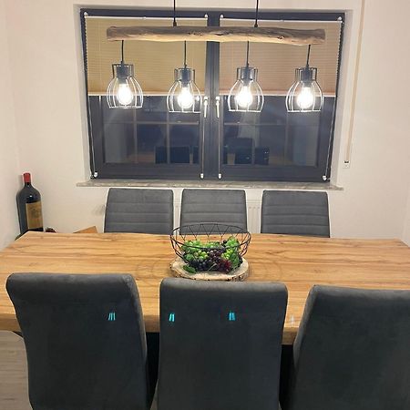 Ferienhaus-Weitsicht Sankt Wendel Szoba fotó